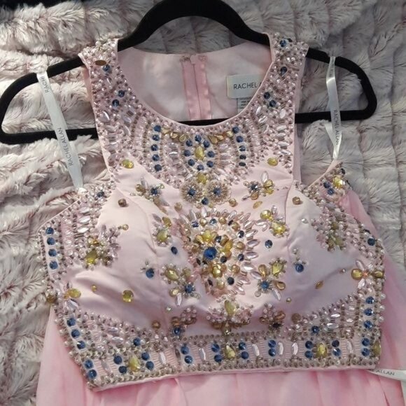 Rachel Allen 7220 Piece High Neck Racerback Beaded Crop Top Chiffon Skirt Size 2 - Picture 3 of 14